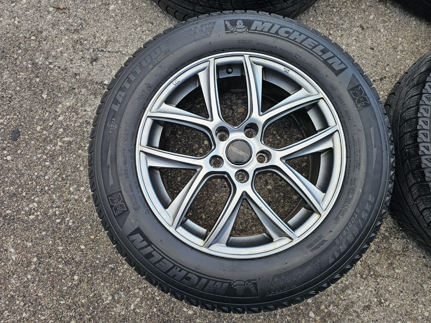 TOYOTA/LEXUS WINTER TIRES ON RIMS 225/65 R17 - photo 2