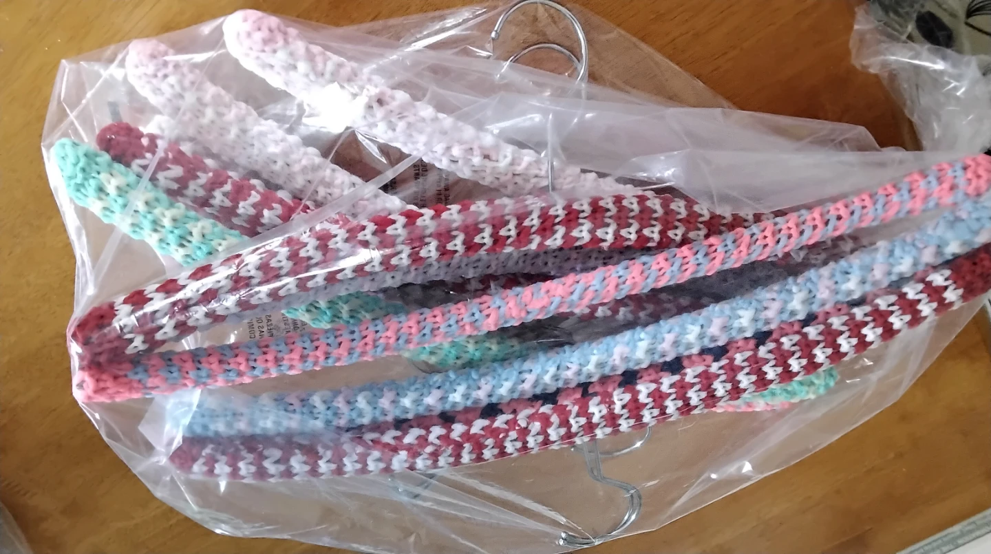 Set of 12 Crocheted Hanger Covers - photo 2