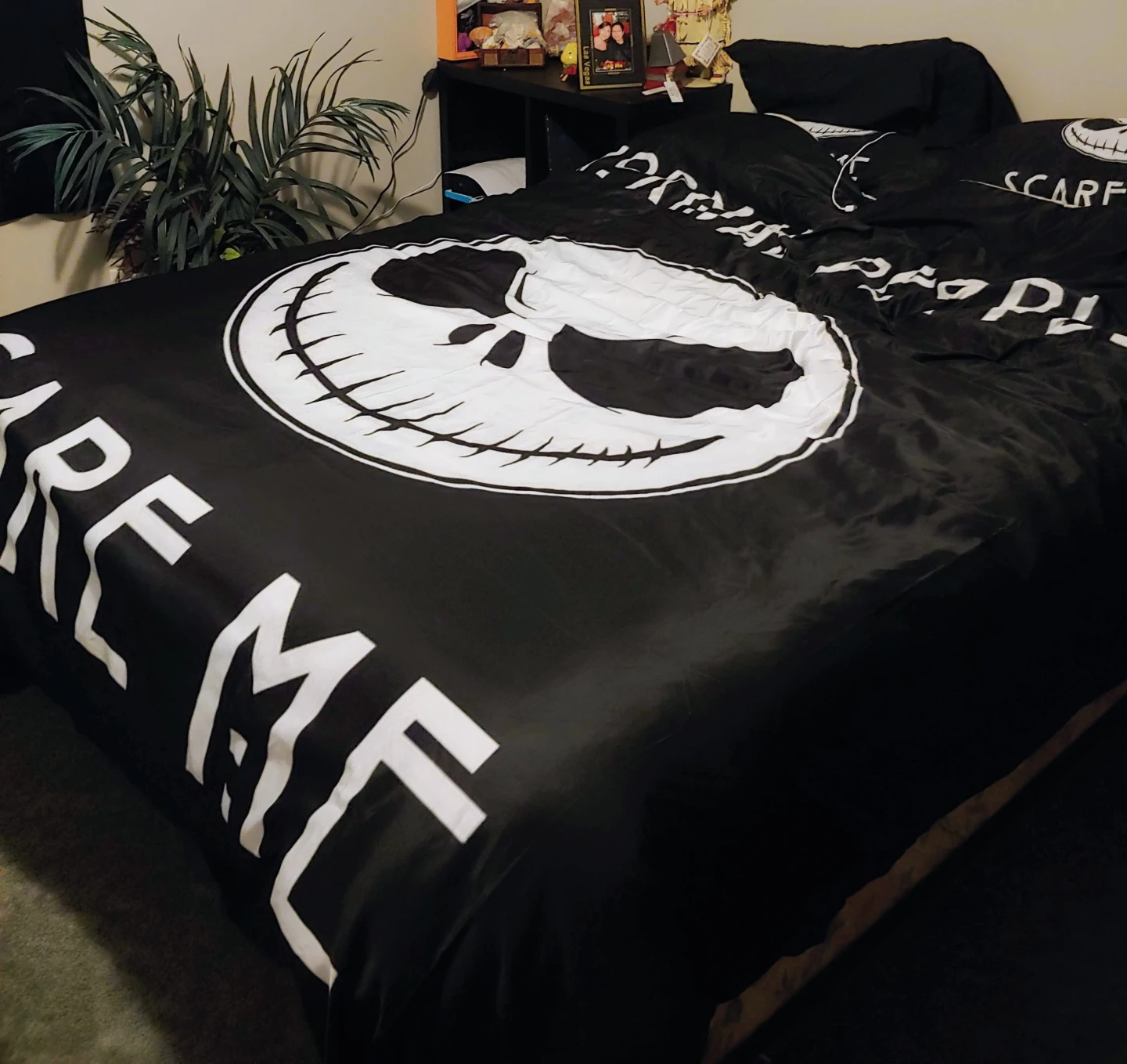 The NBC Queen Bedding set