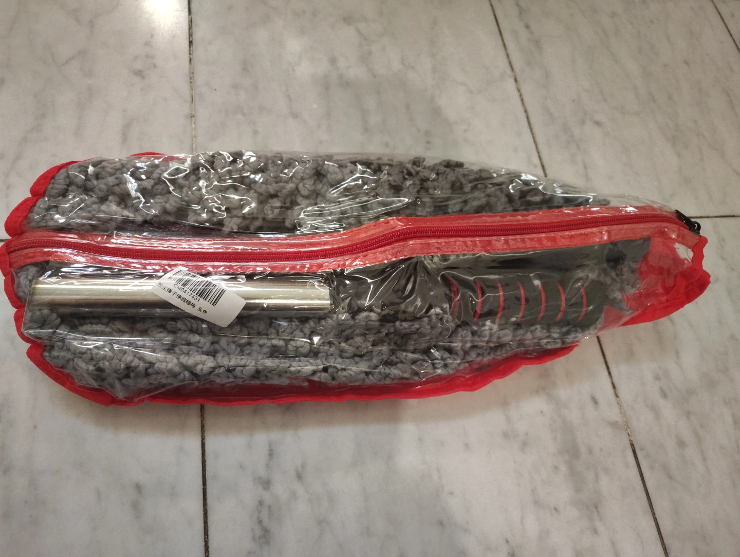 Microfiber Mop Set with Extendable Handle