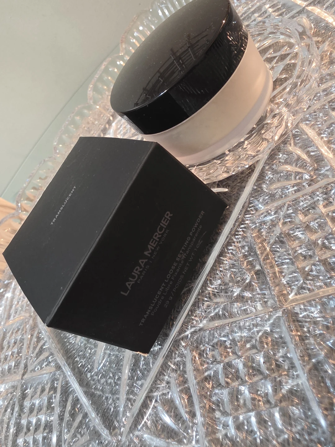 Laura Mercier Translucent Loose Setting Powder 1 oz. $27