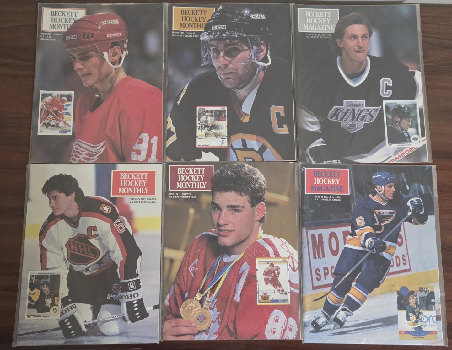 14 Vintage Hockey Magazines - photo 2