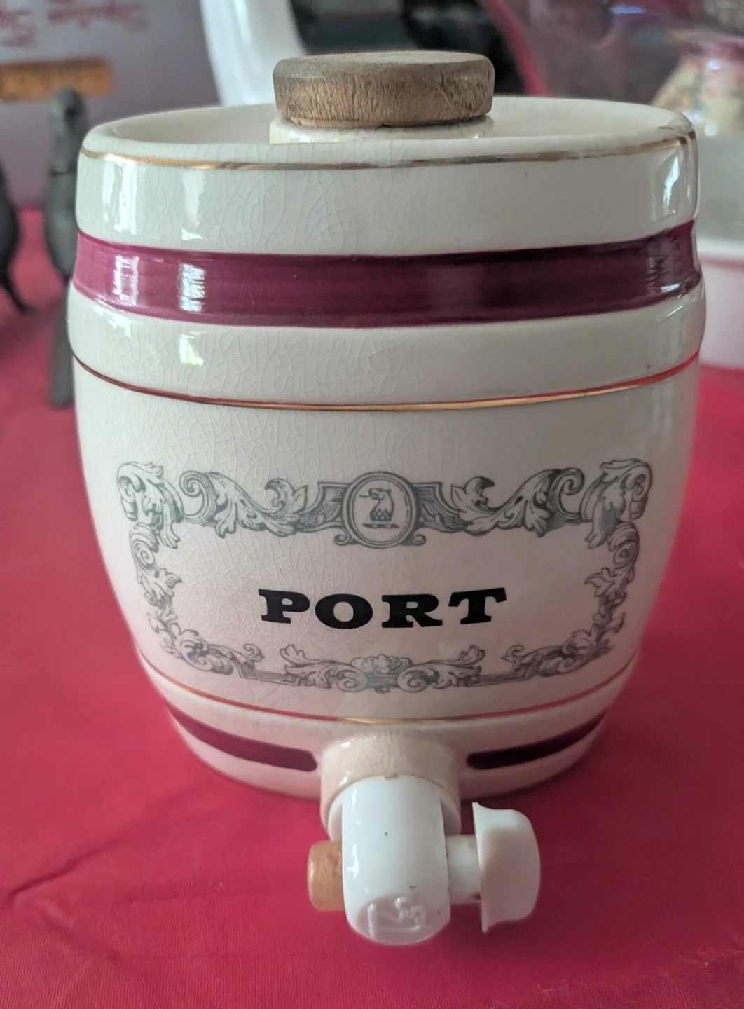 Vintage Port Dispenser - photo 2