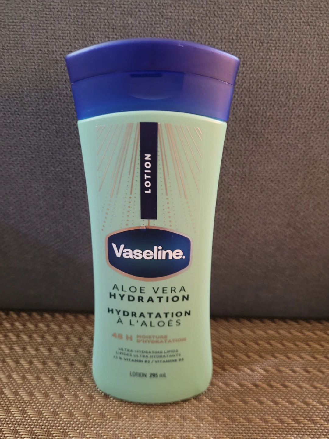 Vaseline Aloe Vera Hydration Lotion 295ml