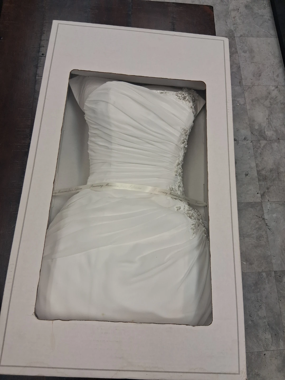 David's Bridal White Wedding Dress