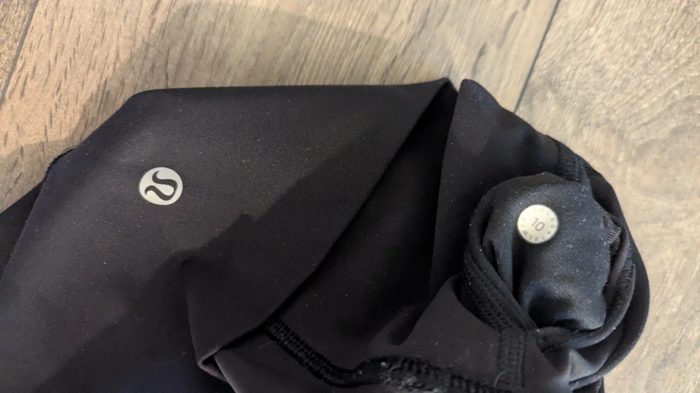 EUC Lululemon Leggings (size 10) - photo 2