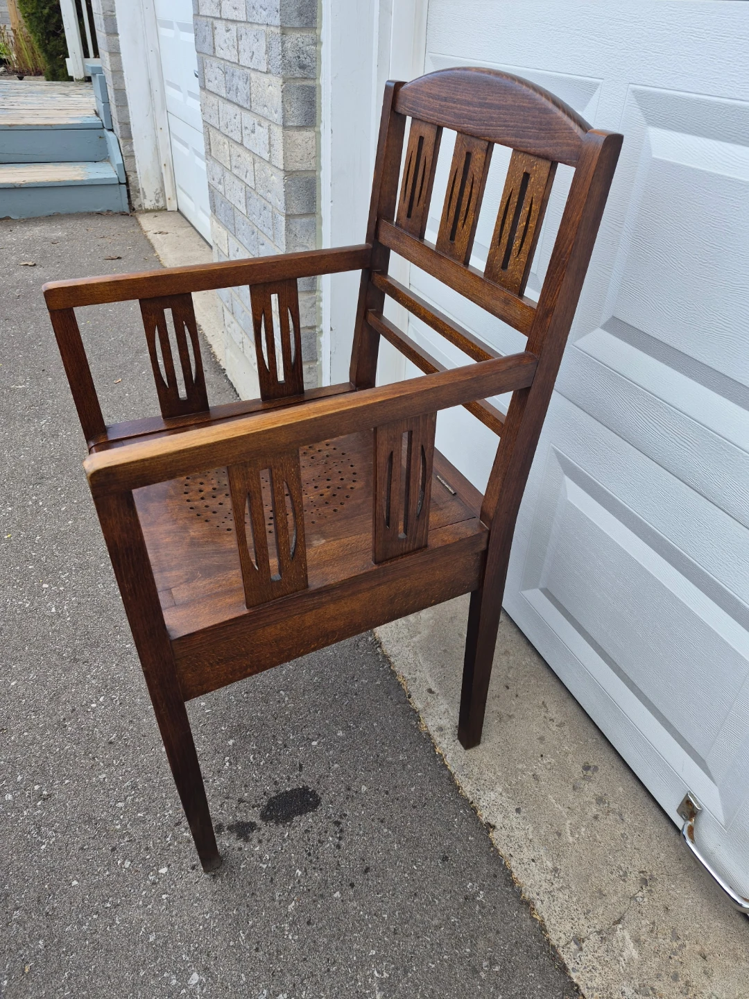 Antique Wooden Chamber Pot Chair - photo 3