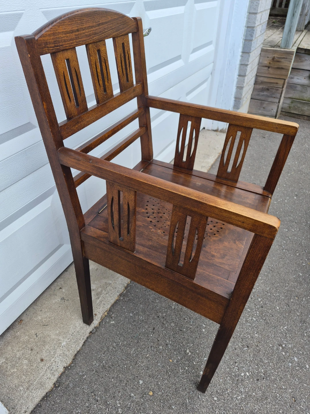 Antique Wooden Chamber Pot Chair - photo 4