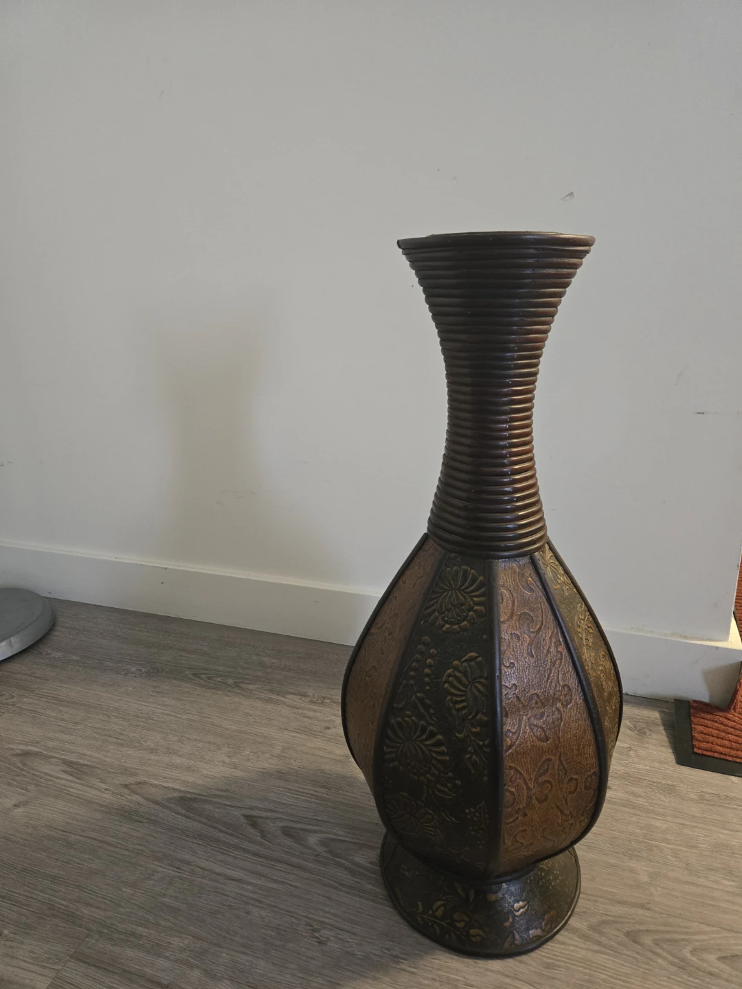 Decorative Floor Vase - photo 2