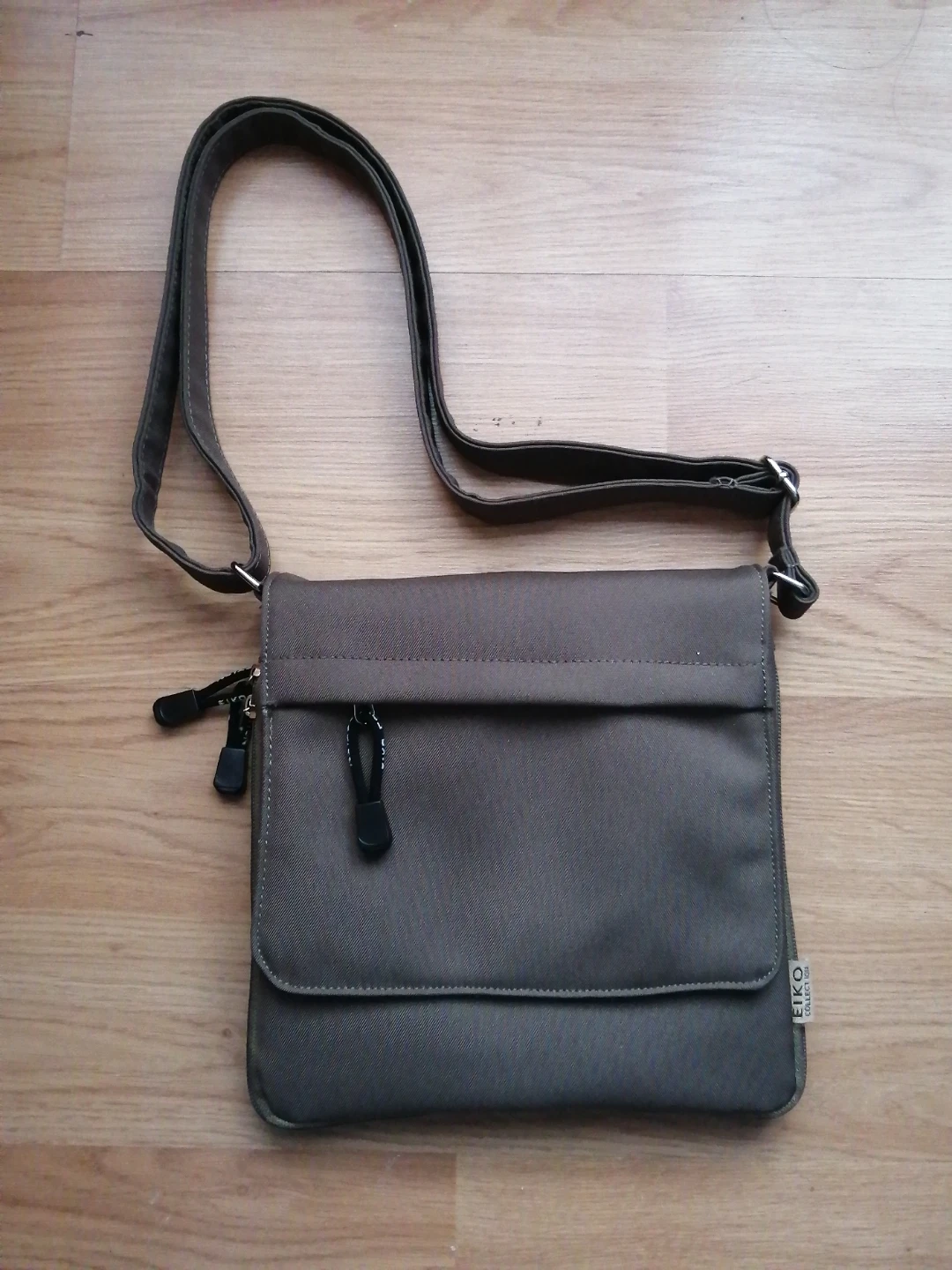 Eiko Collection Messenger Bag