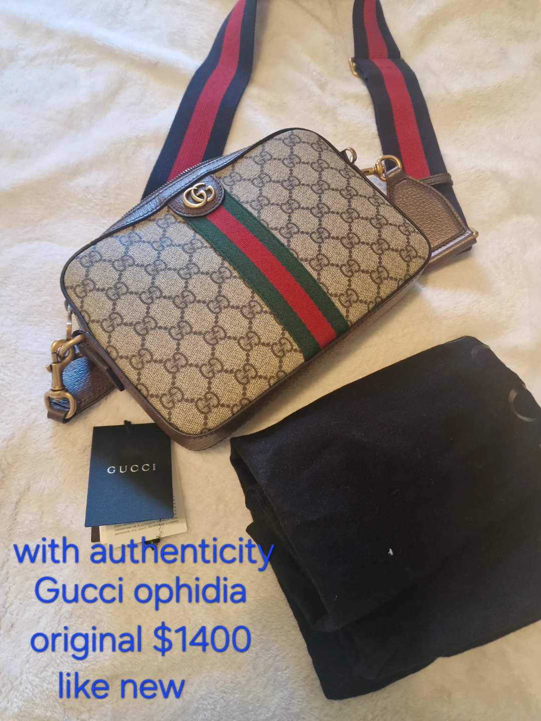 Gucci Ophidia GG Small Shoulder Bag
