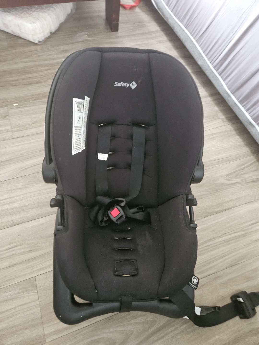 Safety 1st Infant Car Seat