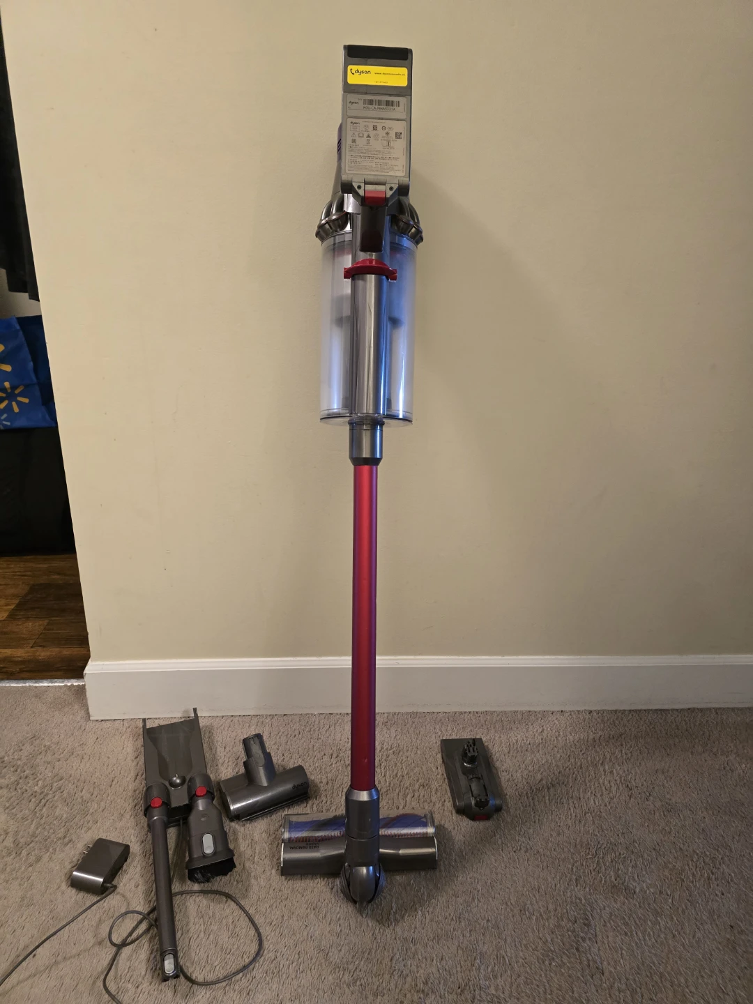 Dyson V11 vacuum - photo 3