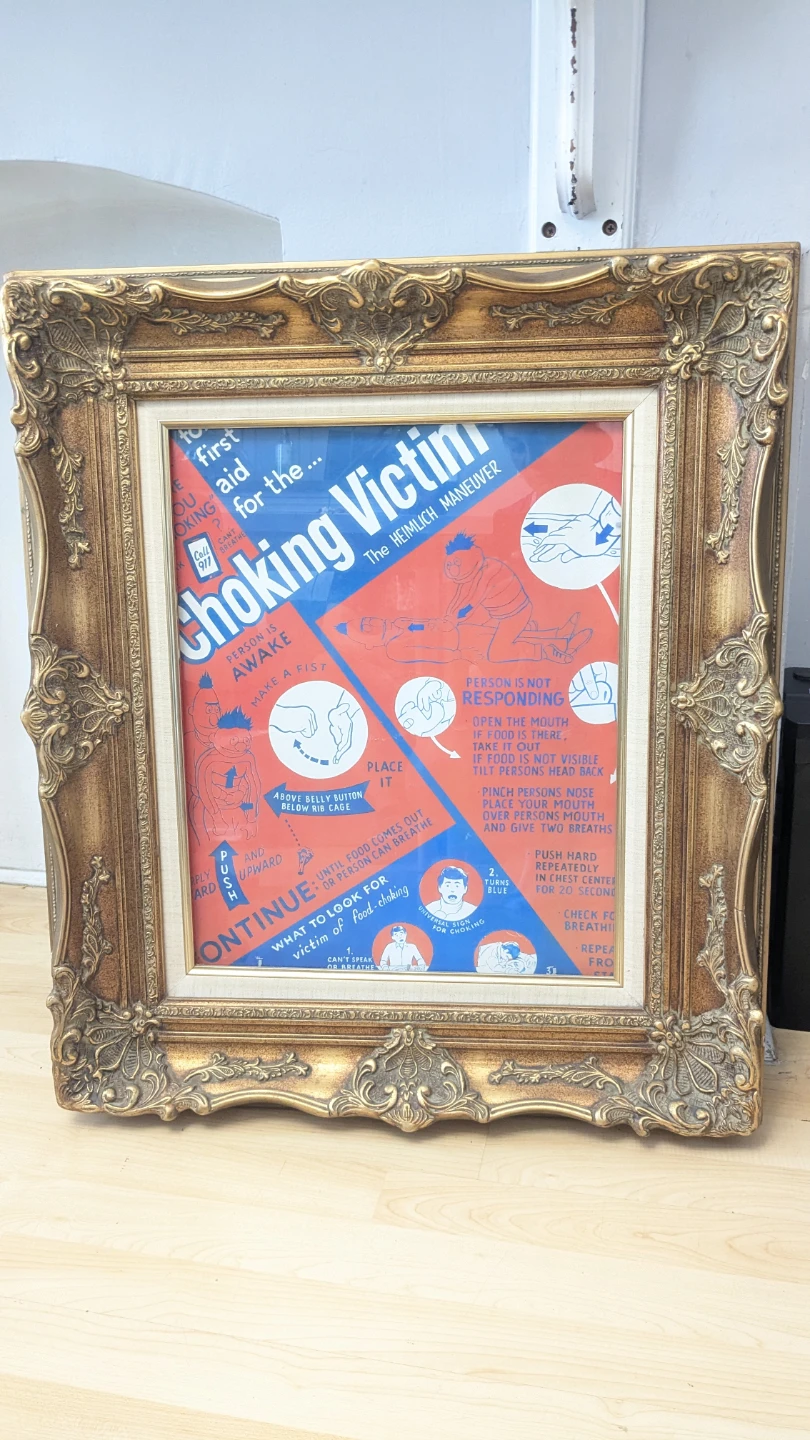 Choking Victim First Aid Poster + Vintage Frame