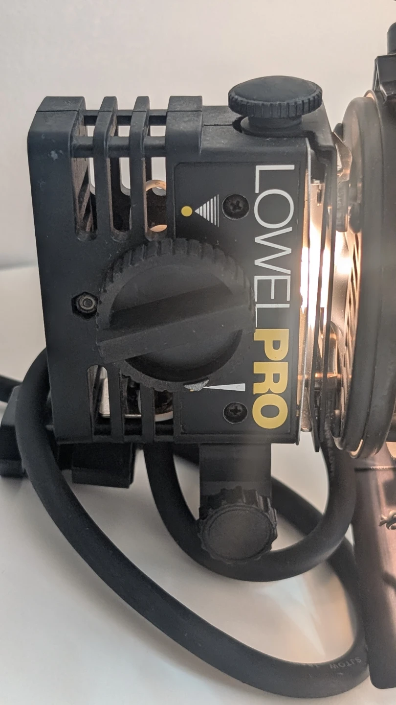 Lowel Pro-Light - photo 2