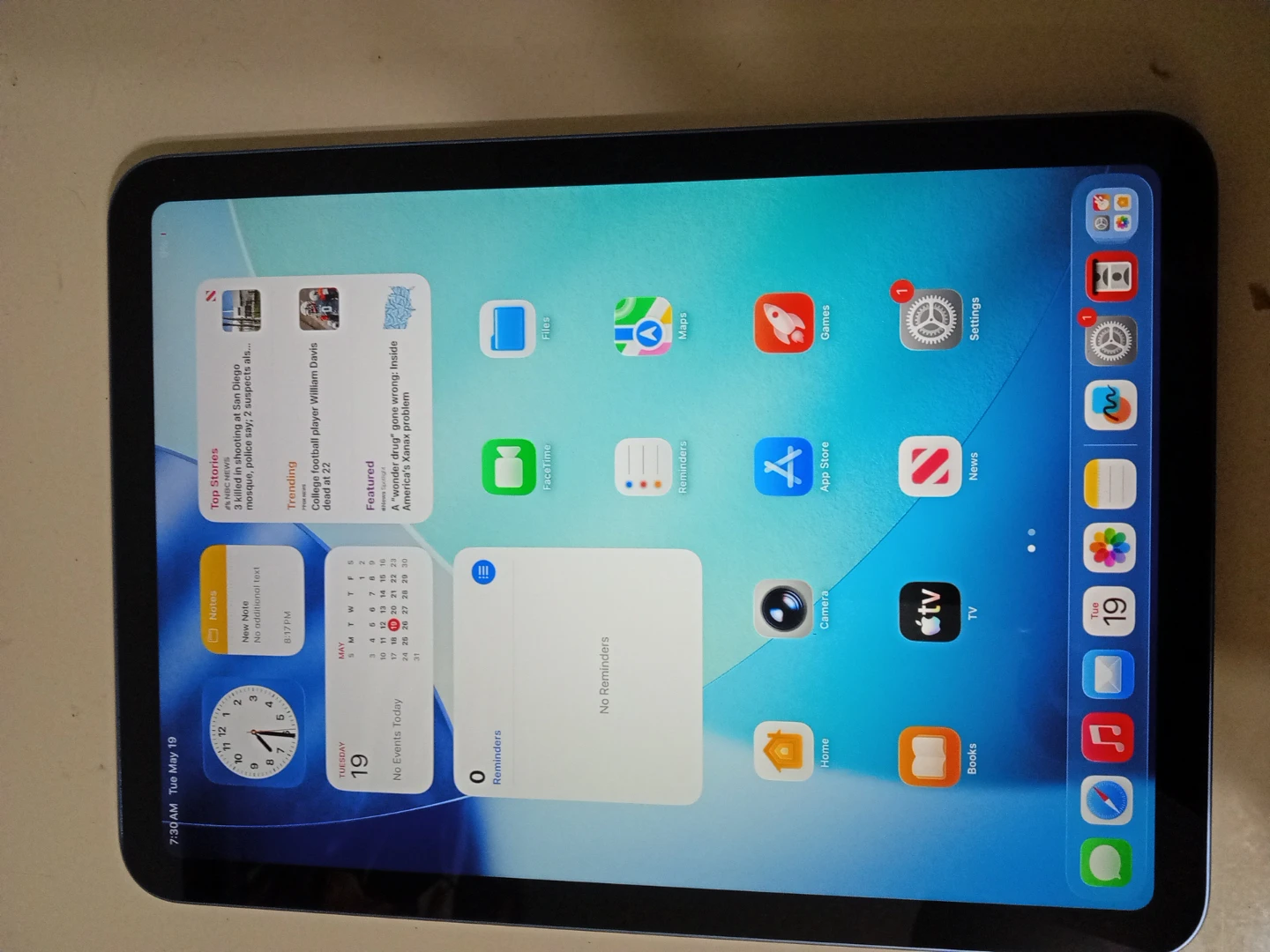 Apple iPad A16