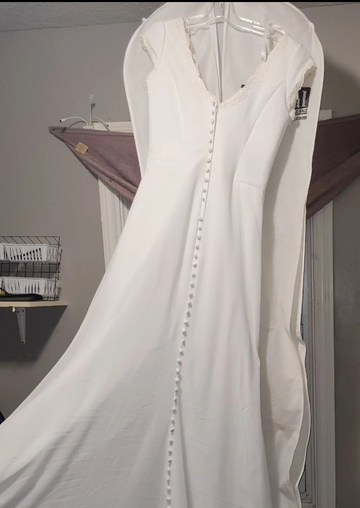 White Lace Trim Wedding Dress