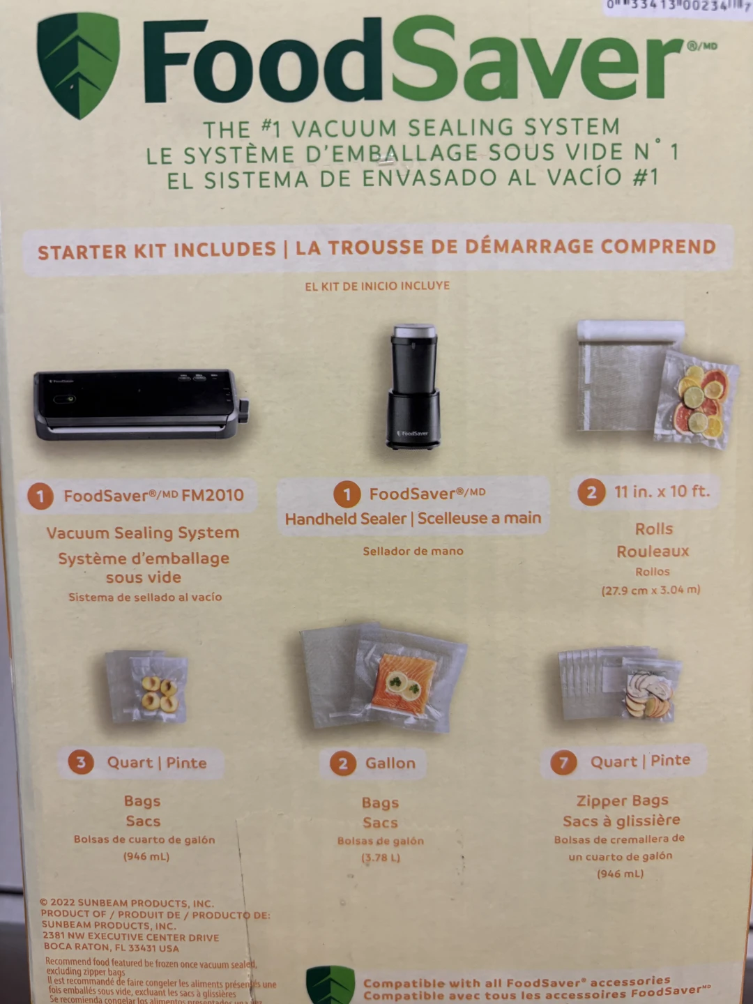 FoodSaver FM2010 Vacuum Sealing System Starter Kit - photo 2