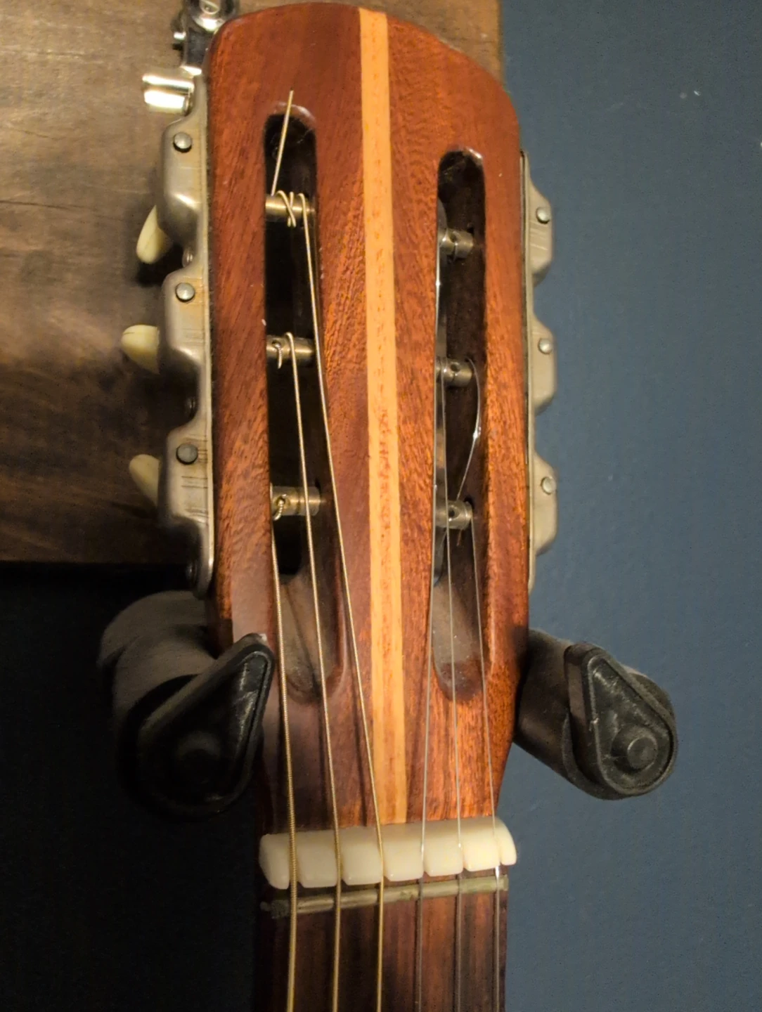 Eko P8 Acoustic Guitar - photo 4