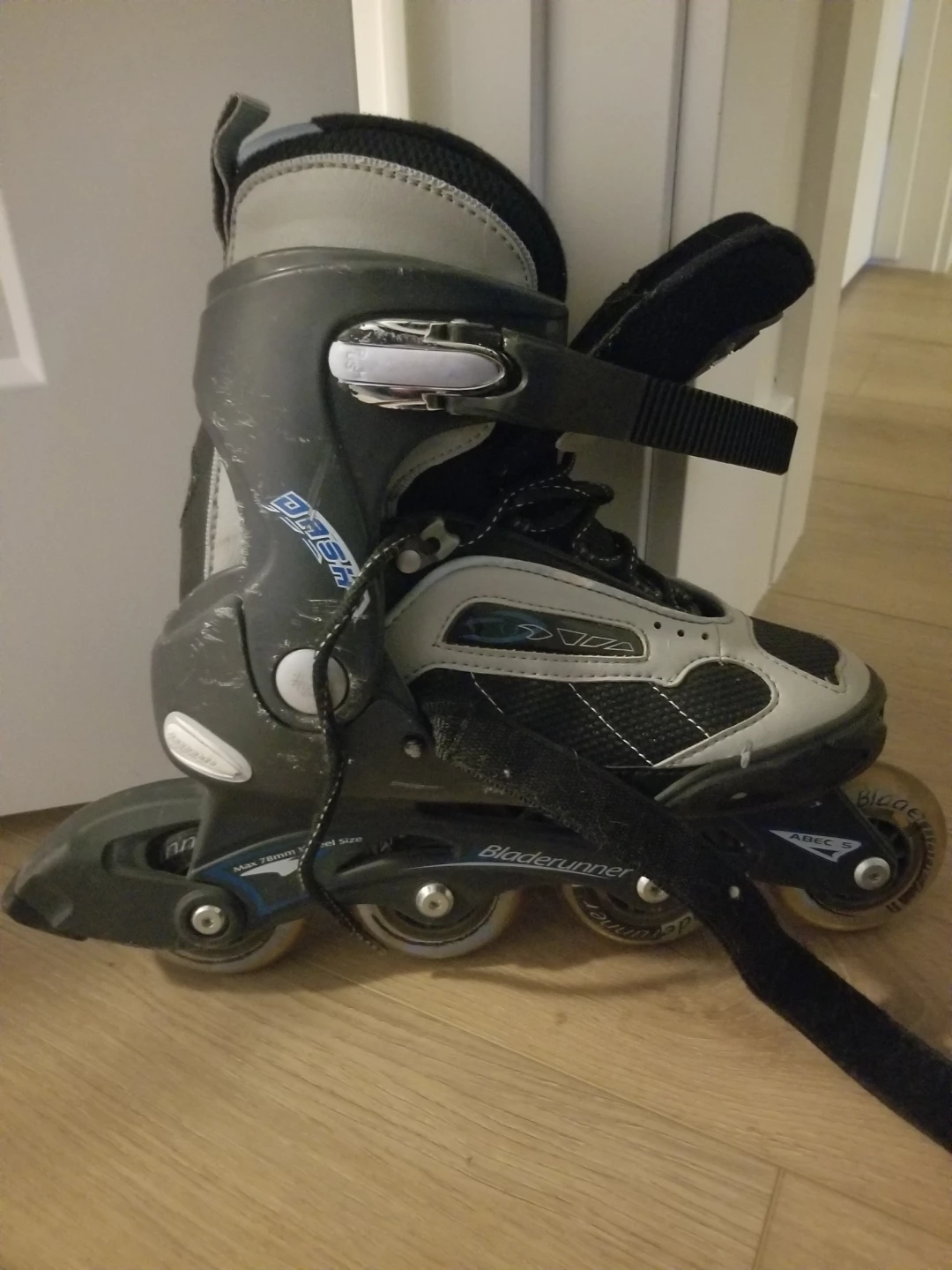 Bladerunner Viza Inline Skates - Size 5 - photo 4