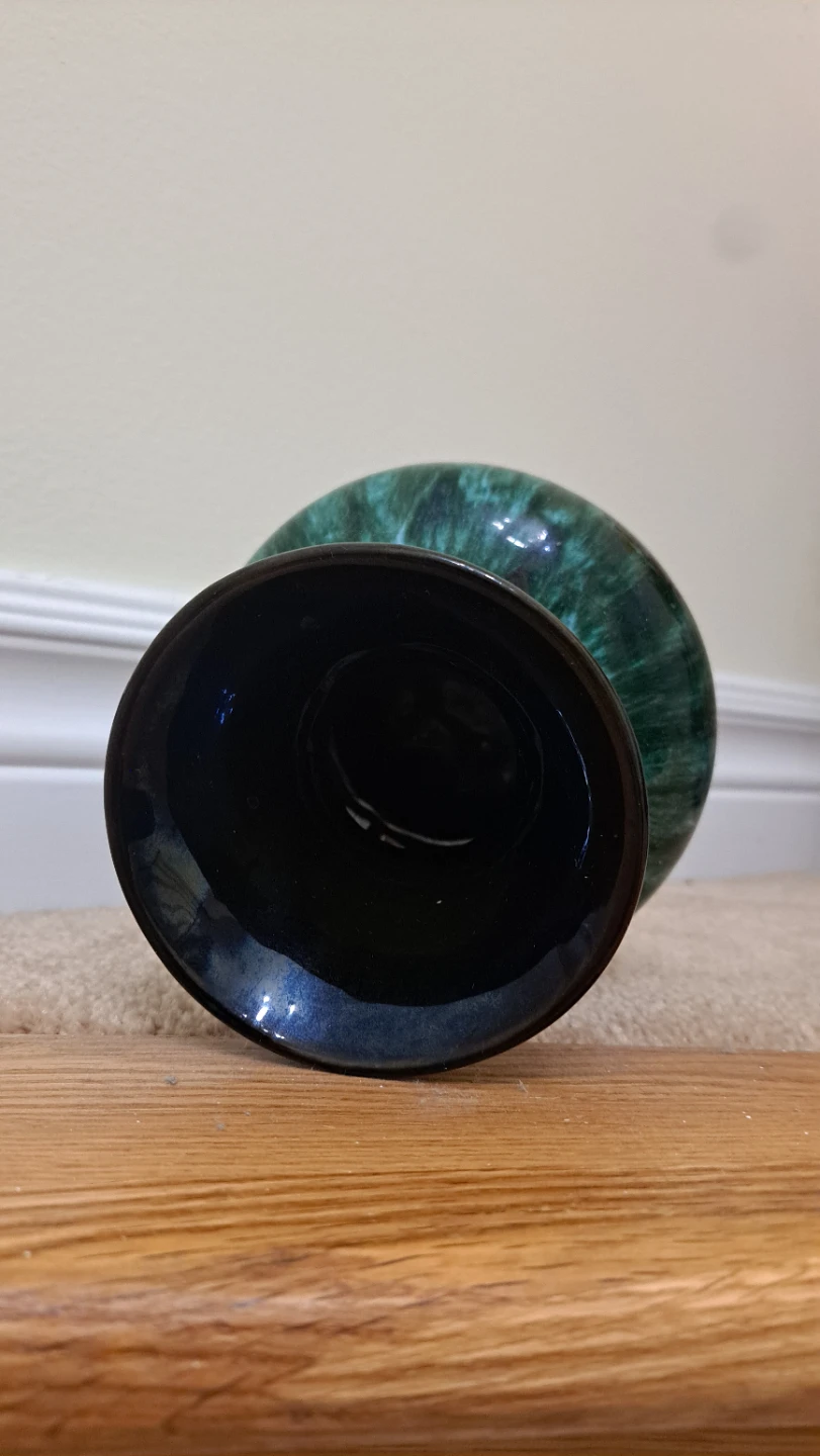 Vintage Blue Mountain Pottery Vase - photo 4