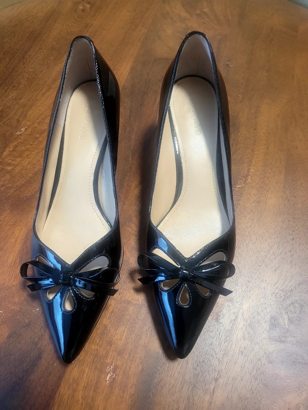 Black Patent Leather, Kitten Heel, Size 7.5M