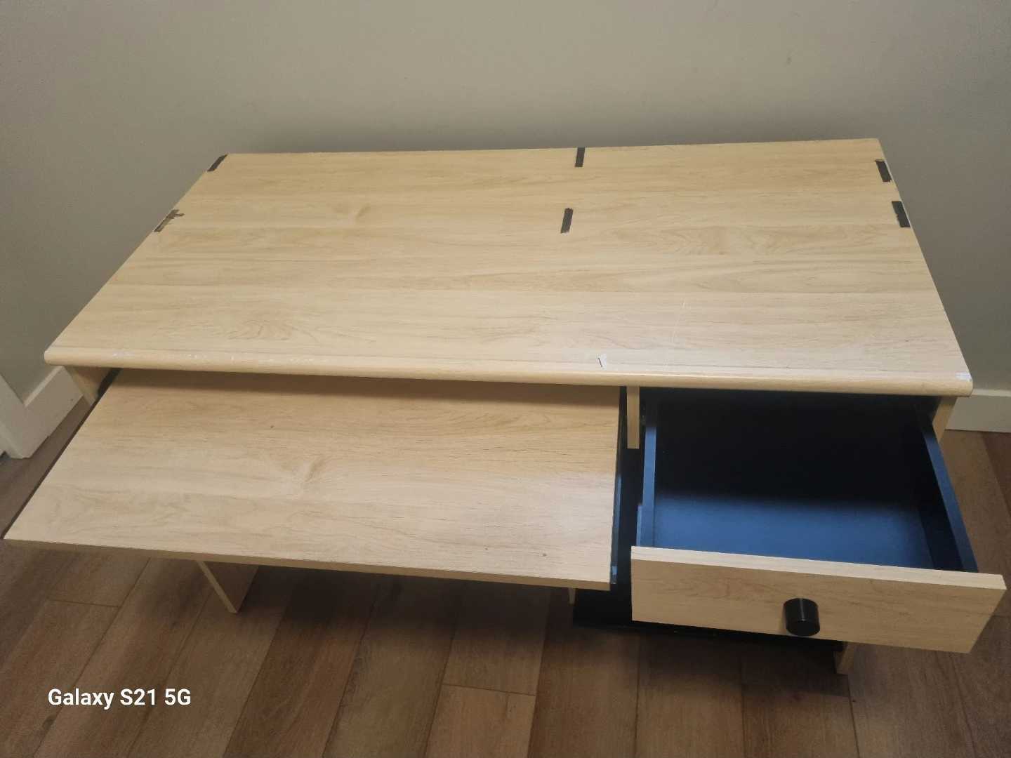 Desk + Ergonomic Chair - photo 3