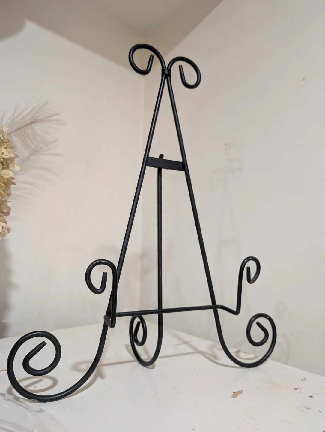 Black Metal Display Easel - photo 3