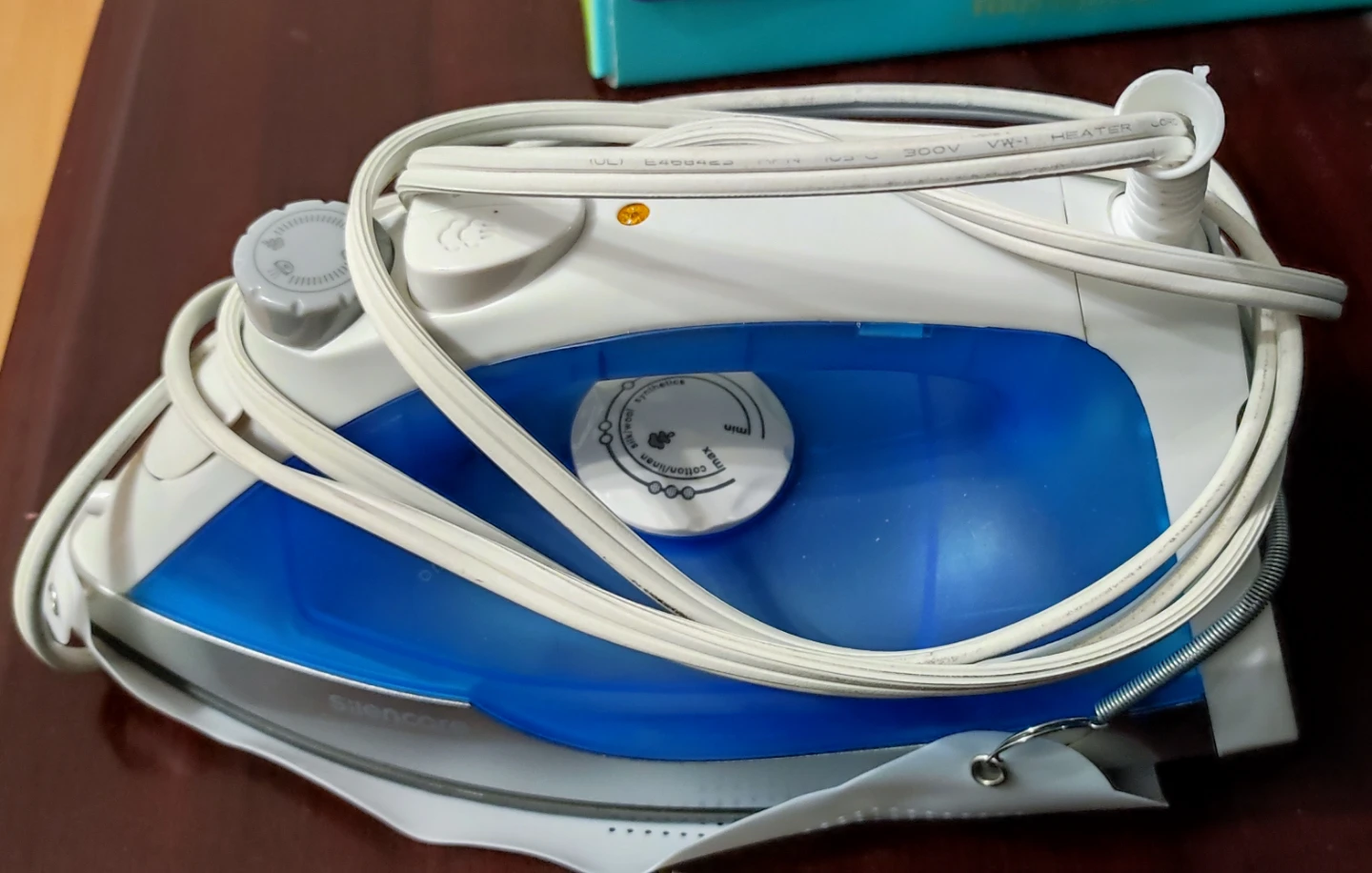 Silencare Steam Iron