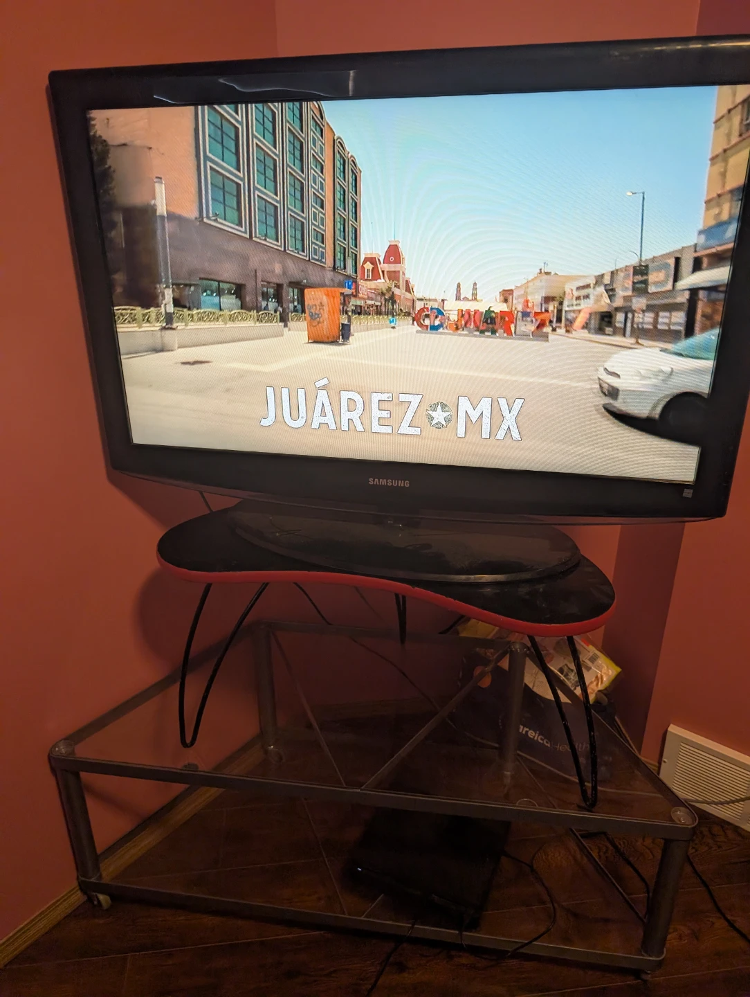 45" inch Samsung TV and remote with stands - photo 3