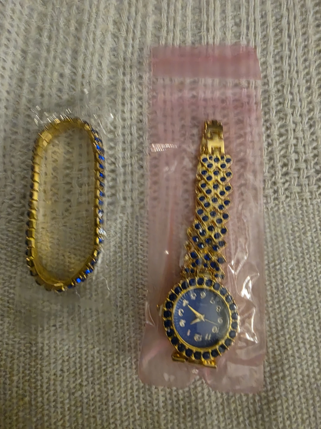 Gold-tone watch with blue accent bracelet - photo 3
