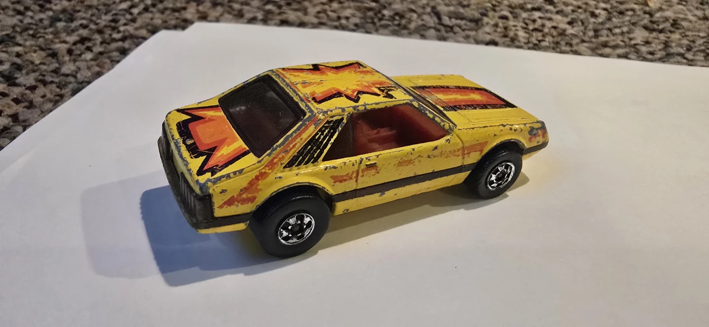 Lot of 5 Vintage Hot Wheels Toy Cars - photo 5