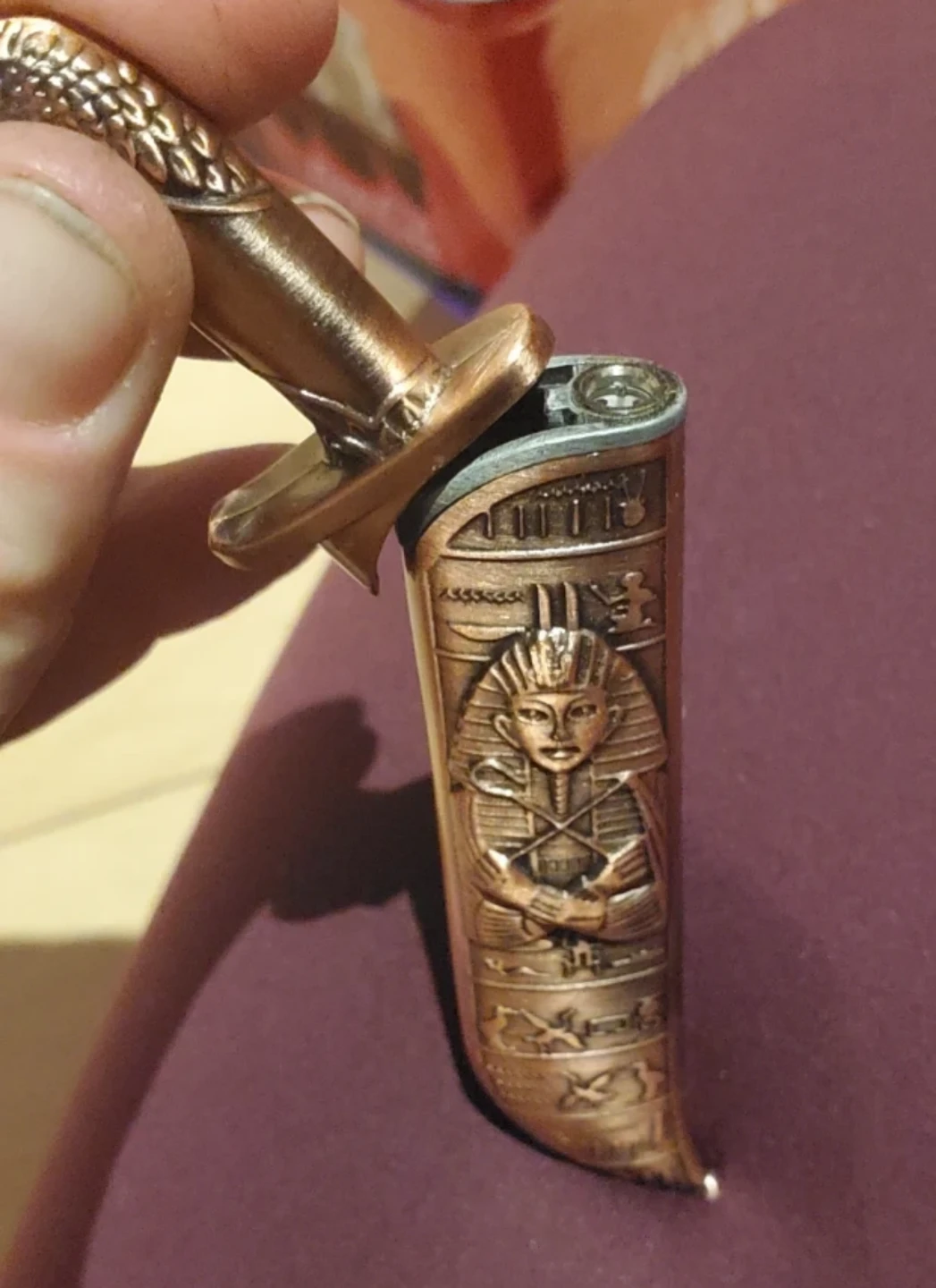 Decorative Egyptian-themed Metal Lighter - photo 2