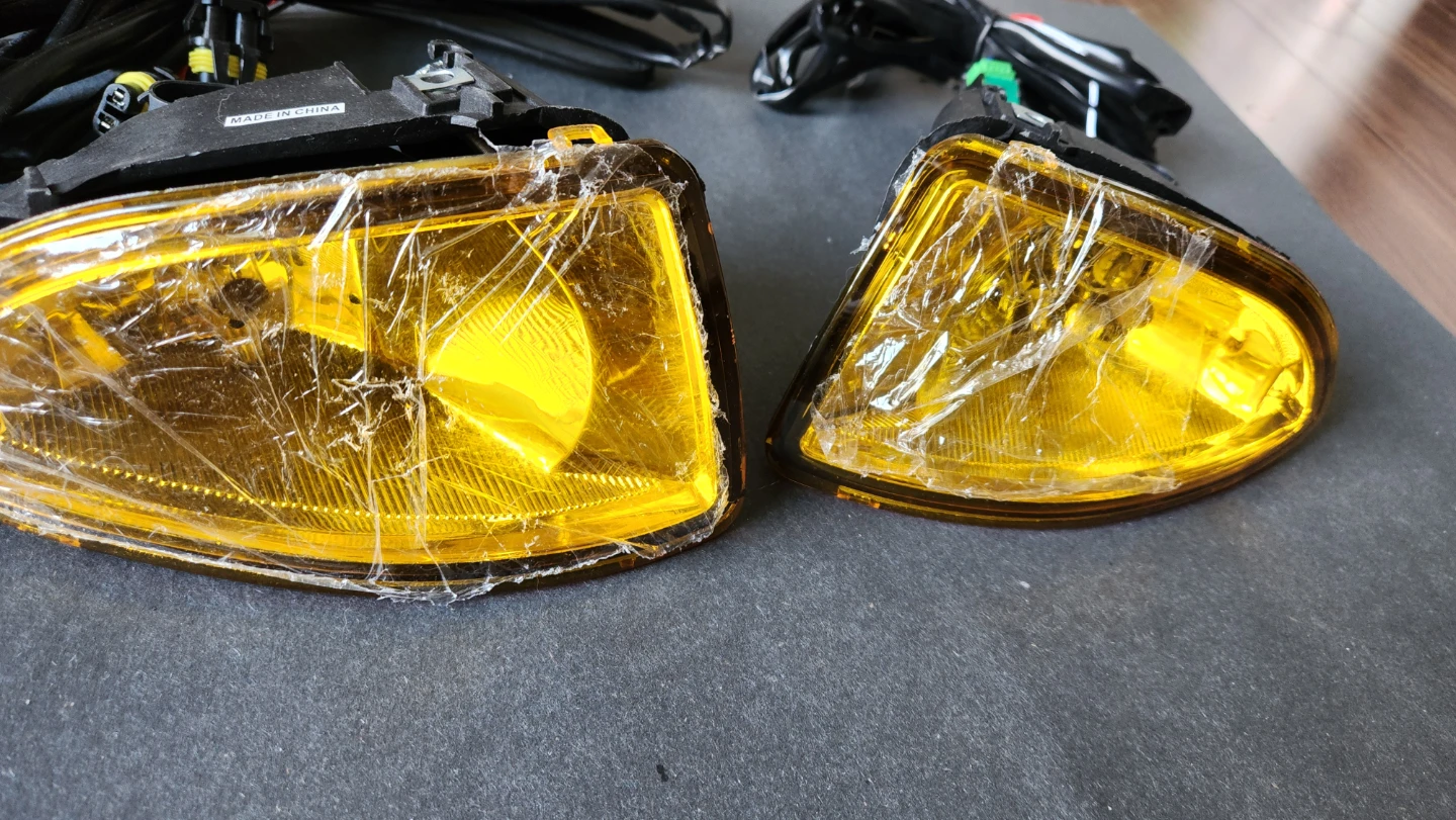2005-07 Honda Civic Pair of Yellow Fog Lights H8 12V 35W - photo 2