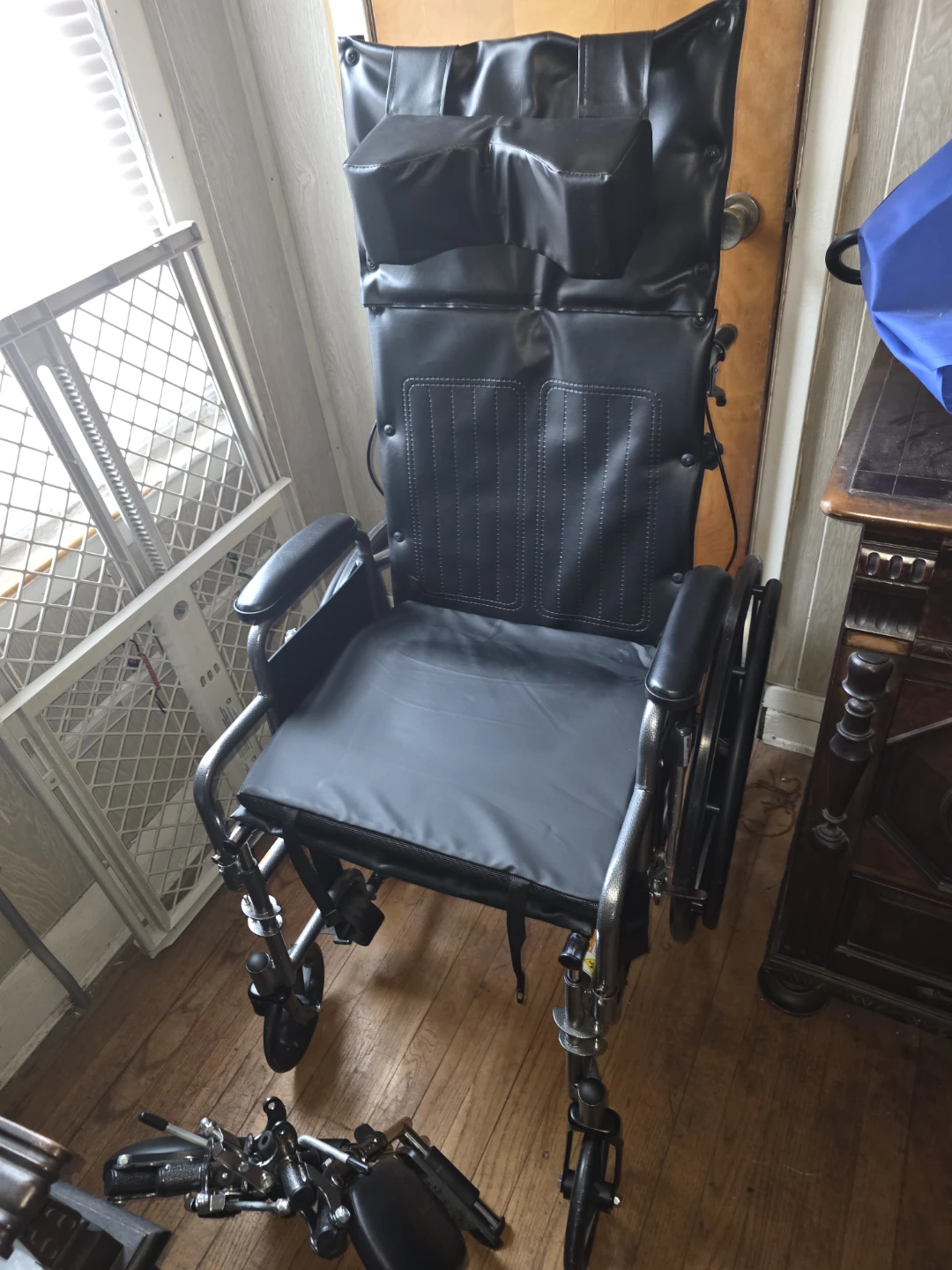 Drive Medical Transport Wheelchair - photo 5