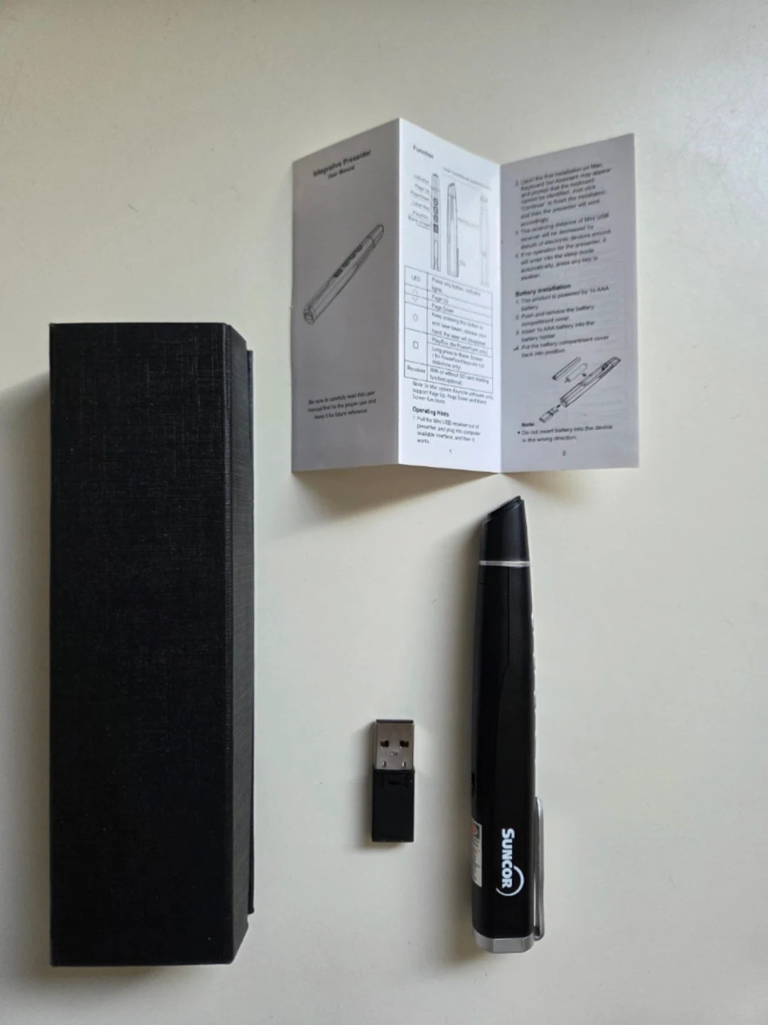 Wireless Integrative Presenter with Laser Pointer - photo 2