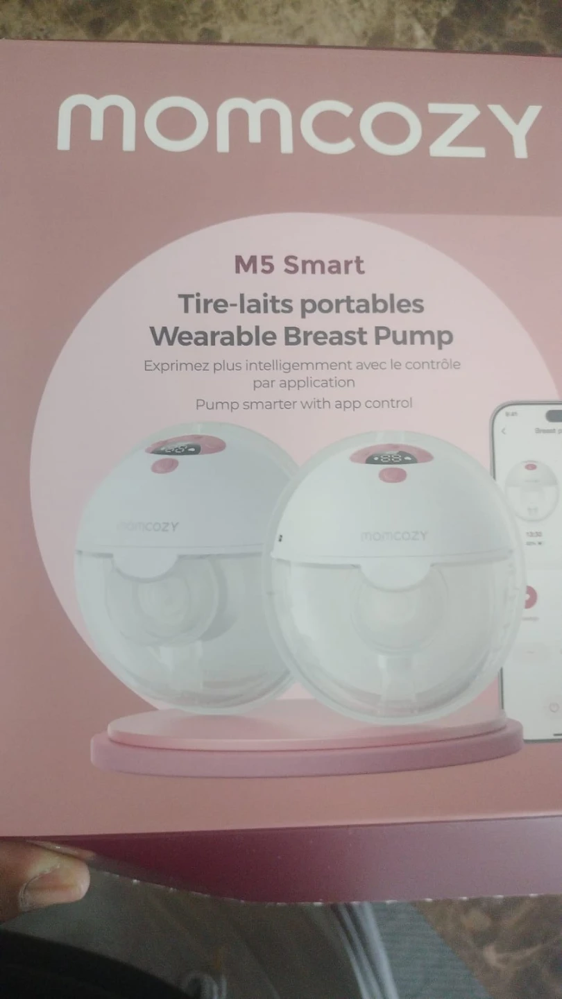 Momcozy M5 Smart Wearable Breast Pump