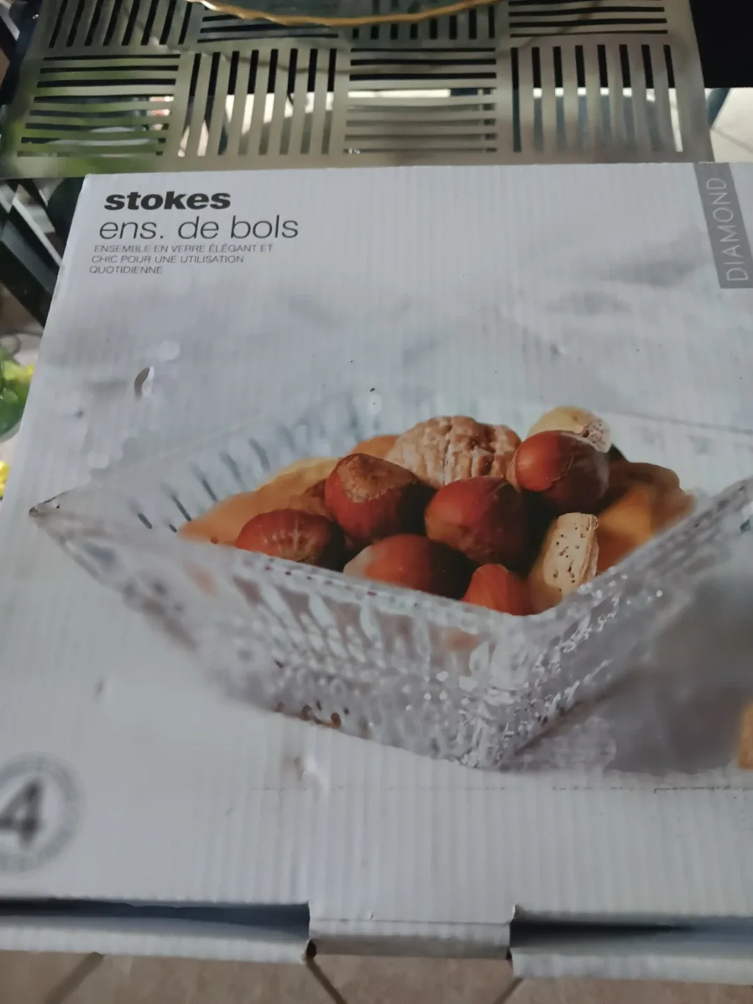 Stokes Diamond 4-Piece Glass Bowl Set - photo 2