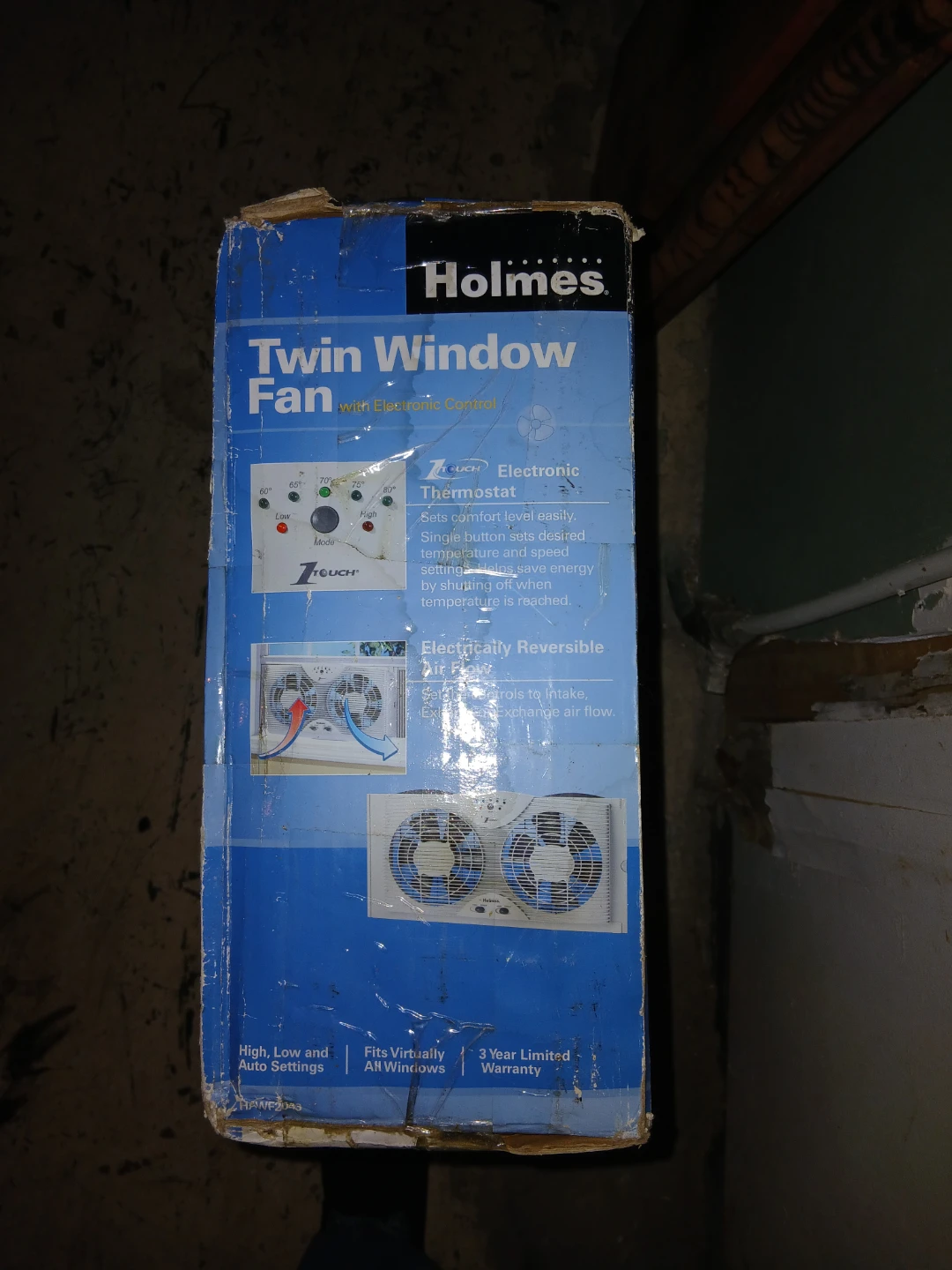 Holmes Twin Window Fan with Electronic Control - photo 2
