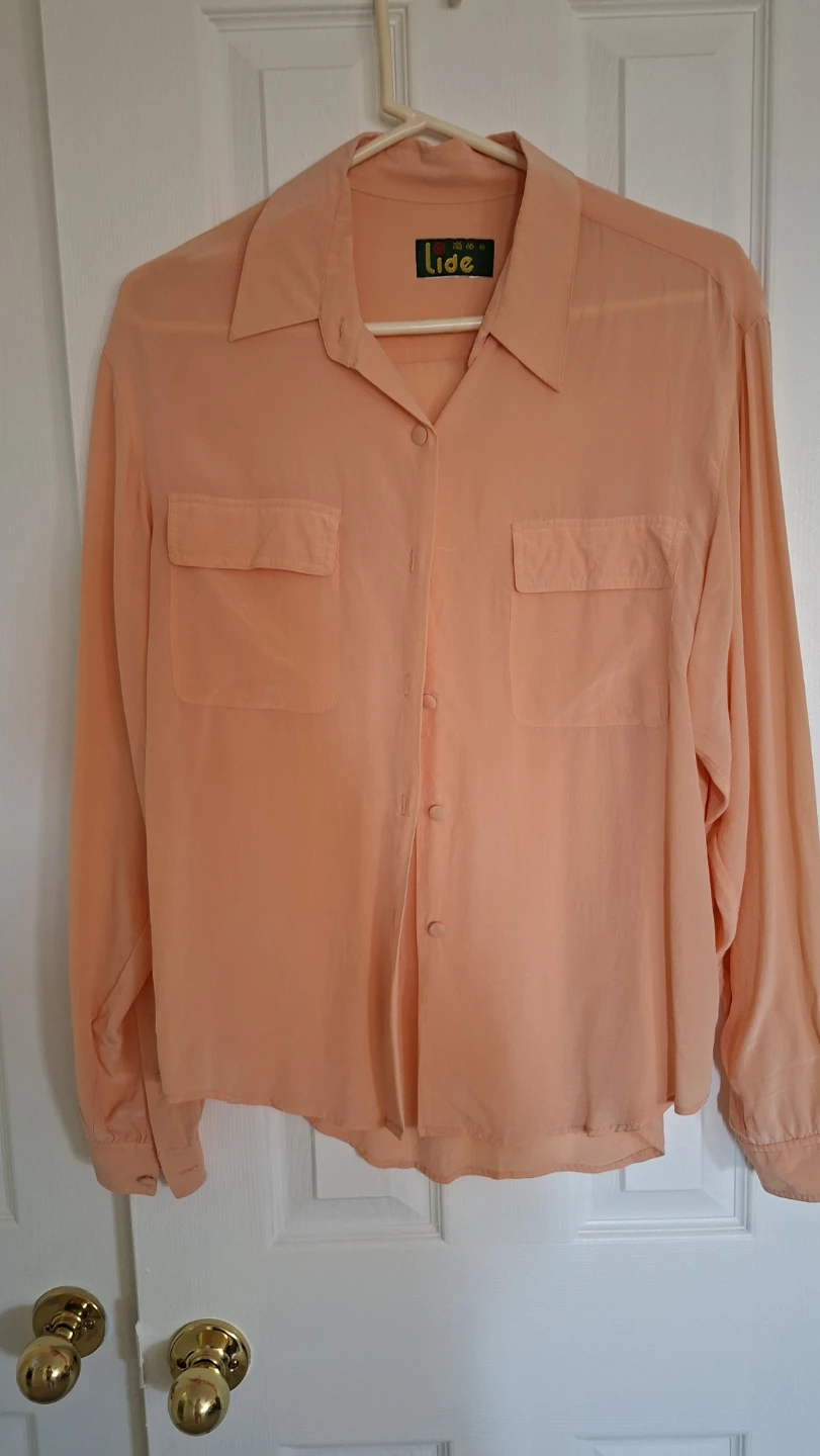 Lide Peach Button-Up Shirt with Pockets