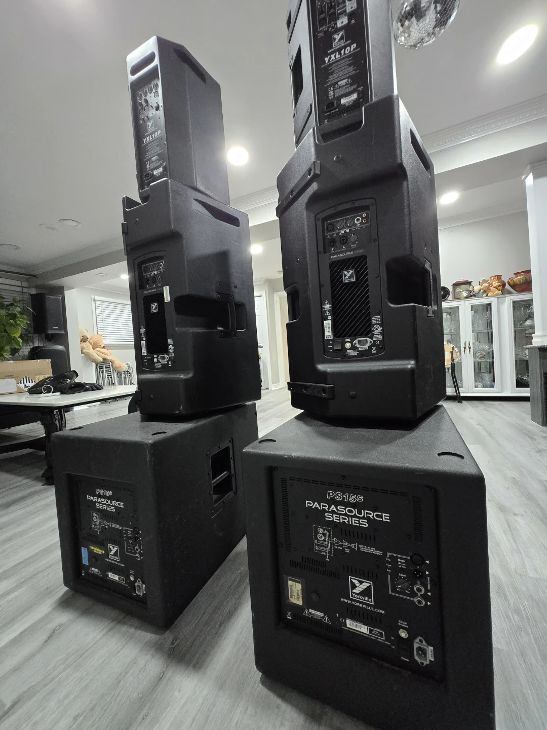 Yorkville YXL10P 1000 Watt Bi-Amp Powered Loudspeaker - photo 2