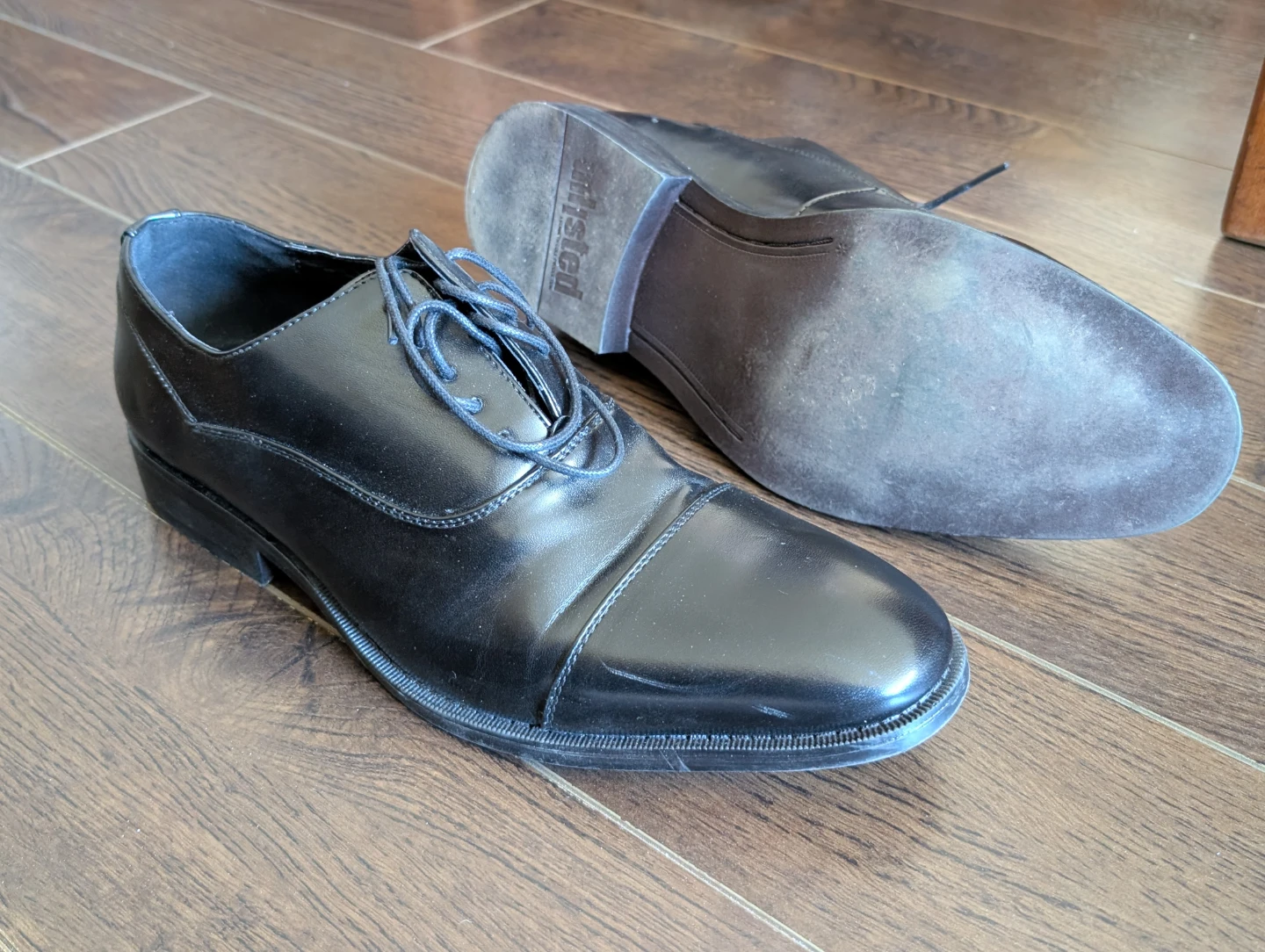Black Oxford Dress Shoes - Size 9.5