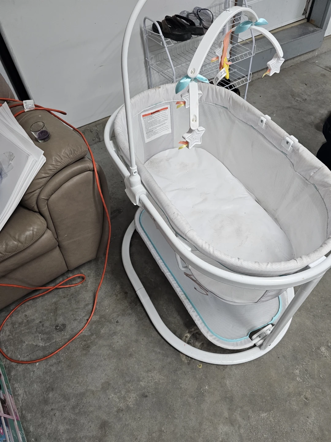 Fisher-Price Bassinet with Mobile