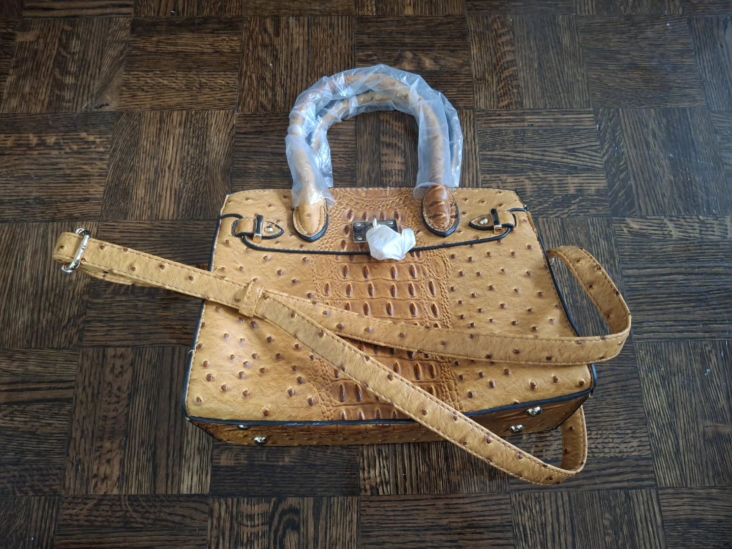 New. Tan Faux Leather Handbag with Crocodile & Ostrich Texture - photo 3