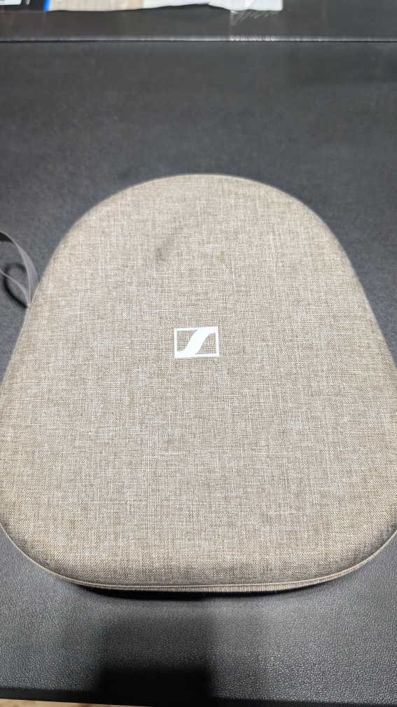 Sennheiser Momentum 4 Wireless Headphones - photo 3