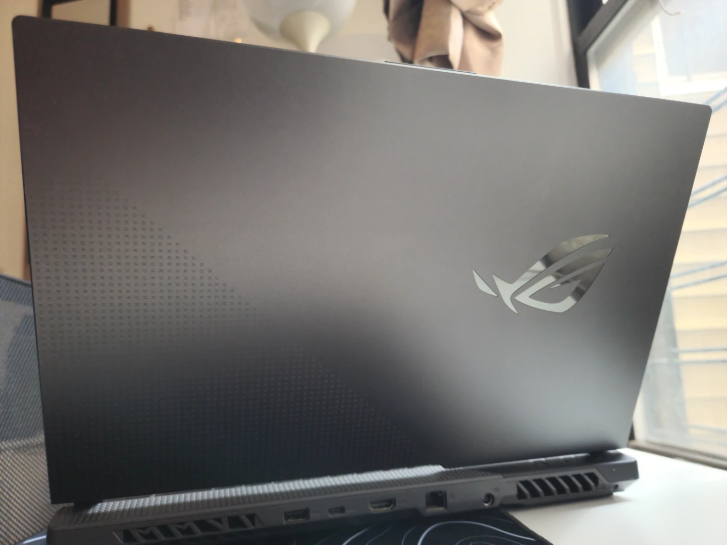 ASUS ROG Strix G15 Gaming Laptop - photo 4