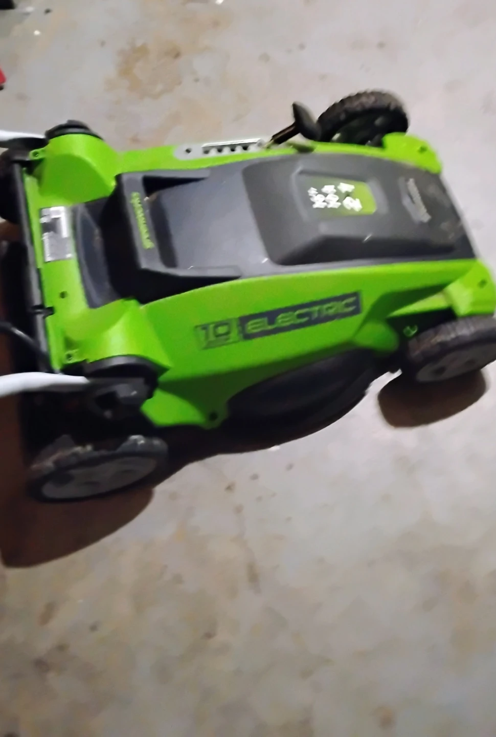 Green Works Electric Lawn Mower - photo 2