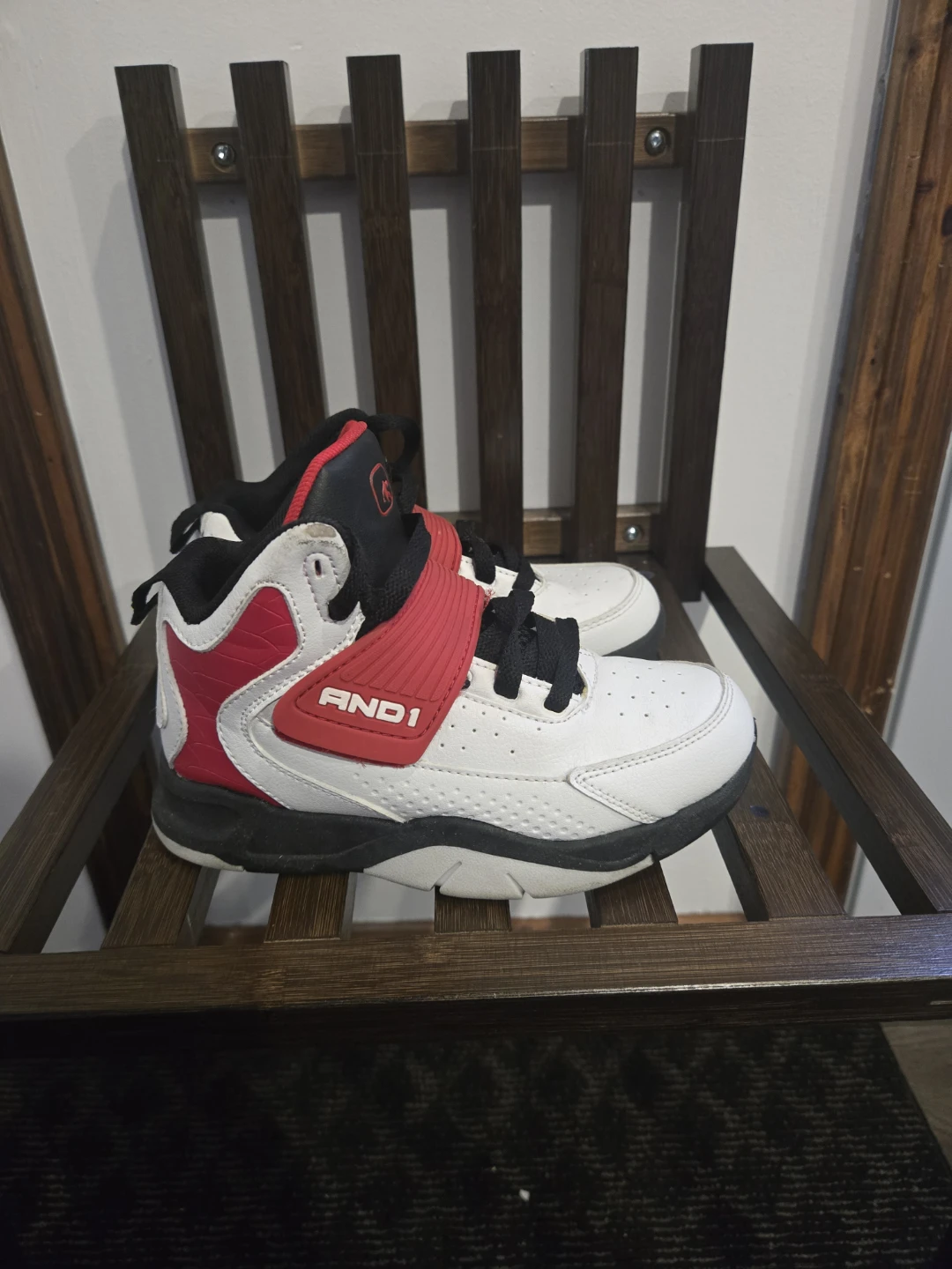 AND1 Basketball Shoes White Red Black - photo 3