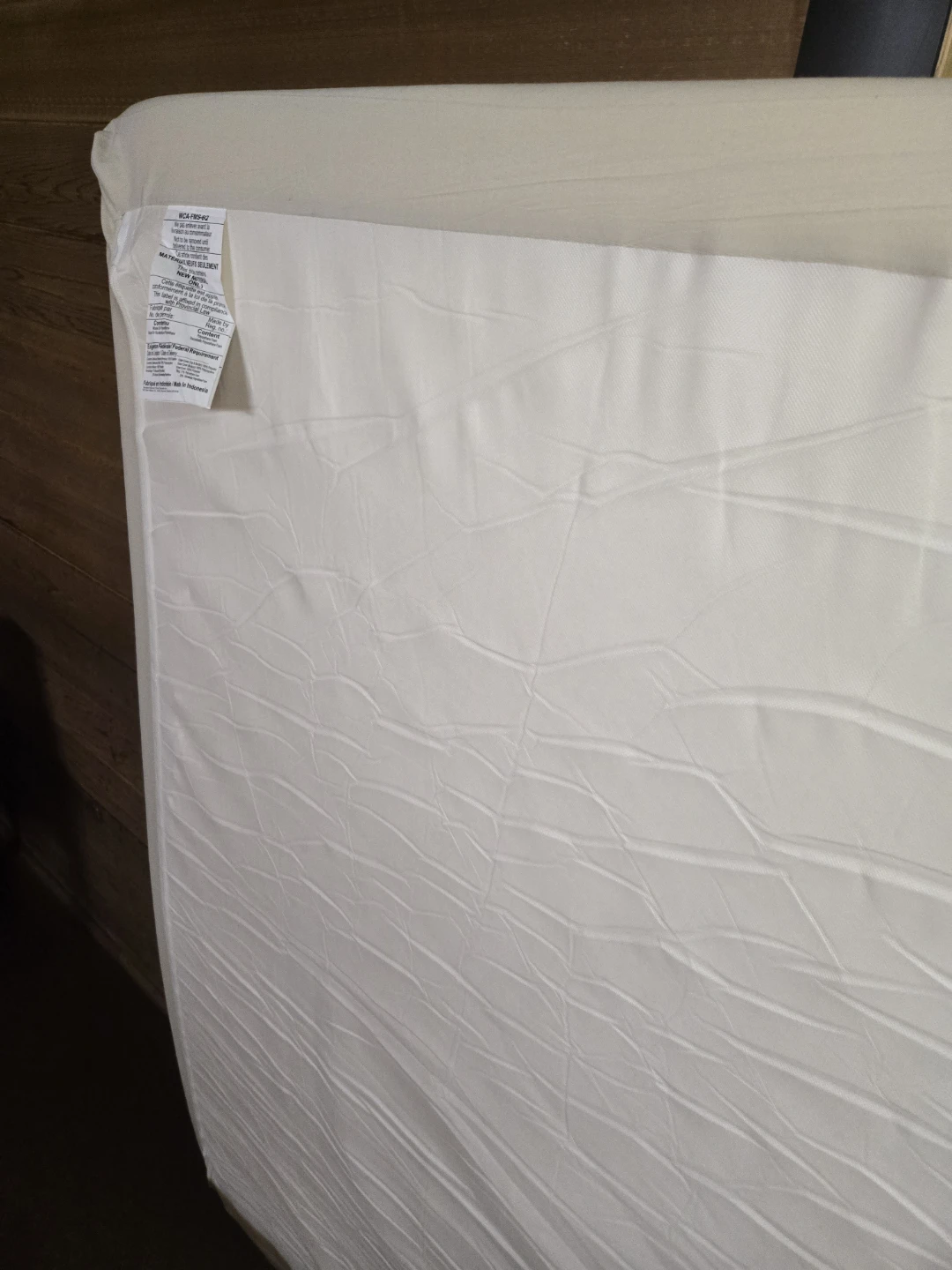 Queen size Zinus foam mattress