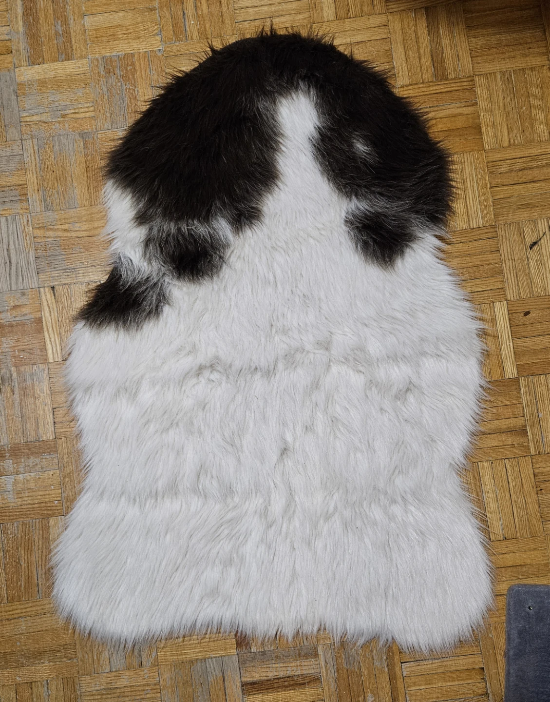IKEA Faux Fur Rug - Brown & White 37x25